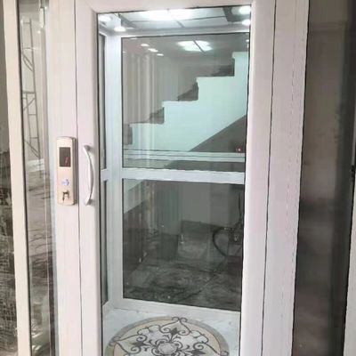 Hydrauliczne pomieszczenie maszynowe Winda trakcyjna z silnikiem o mocy 4,7 kW i zasilaczem 220 V Maksymalna wysokość 14,5 M